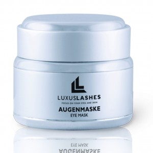 Die Augenmaske von LuxusLashes versorgt die anspruchsvolle Augenpartie mit Feuchtigkeit